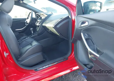 2015 Ford Focus St из США, поврежденный, VIN 1FADP3L95FL312031